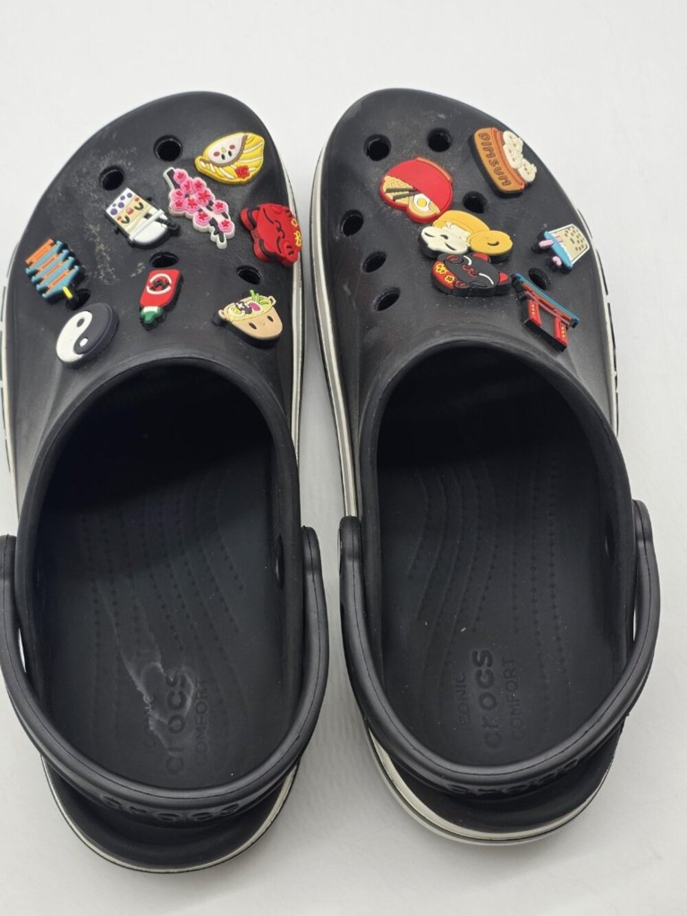 Crocs Clog Shoes Mens Size 9 Black Jibbitz Slip On Sandals Stains Comfort Casual - Picture 8 of 12